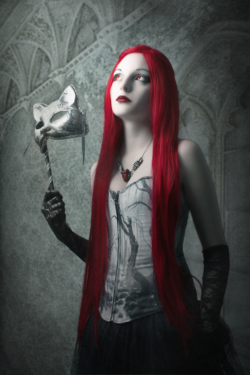 gothicandamazing:    Model: Countess Havok - Alternative ModelPhotography by Frank