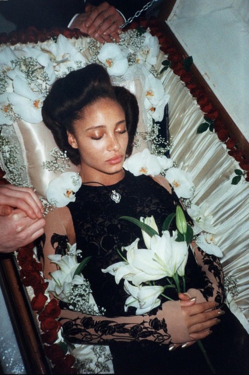 andreasanterini:Adwoa Aboah in “Photosynyhesis” / Photographed by Tyrone Lebon / For Garage Magazine