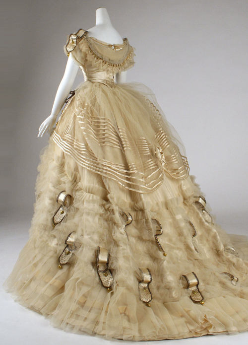 fashioninhistory: Ball Gown 1860 Emile Pingat Emile Pingat had a proclivity for designing carefully 