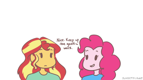 deeslittlesoftie: sunsetslight:  She’s so supportive   Pinkamena Iloveyounomatterwhat Pie 