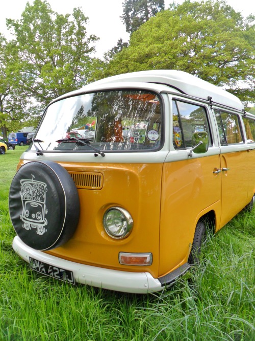 vwcampervan-aldridge:  VW Type 2 Campervan, Dub Daze, England All Original Photography by http://vwcampervan-aldridge.tumblr.com