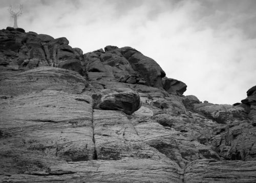 i cannot anymore. #photography #black and white photography  #black and white #monochrome#grey#gray#mountains#nevada#nature #red rock canyon #red rock#canon #canon rebel t7 #canon t7#canon photography#canon eos#rebel t7 #photography on tumblr