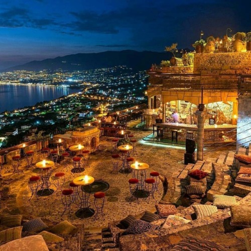 highsocietymagazine:  Overlooking the Messinian Gulf in Kalamata Follow us Instagram @highsocietymagazine.official #luxury #restaurante #travel #resorts #hotel #lifestyle #kalamata #experience #luxurylife #live #jetsetter #romantic #dinner #night #hoteis