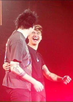 was 5secondsofinsomniacs