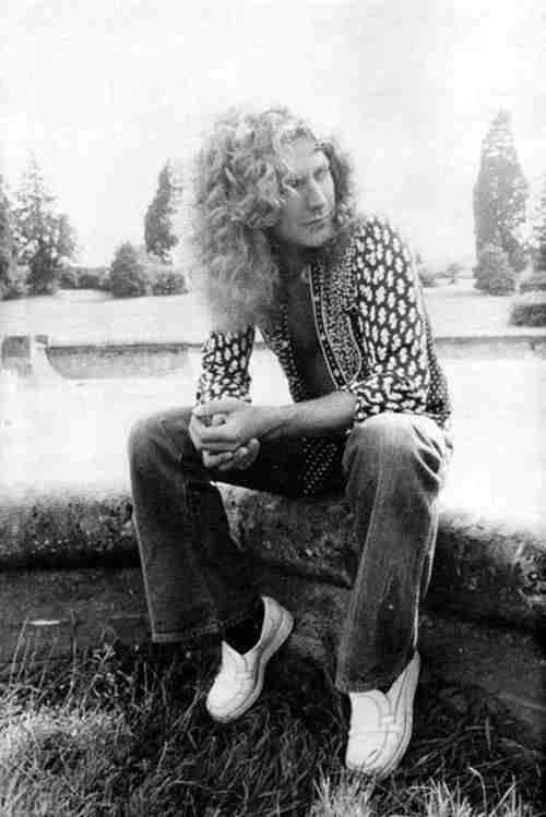 ognialbahaisuoidubbi:  Robert Plant