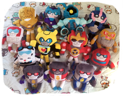 Shopfill! Friday, 7/20! ⭐ TF Plushes will go up at approx. 9:30pm EST. ⭐ All other items will go up 