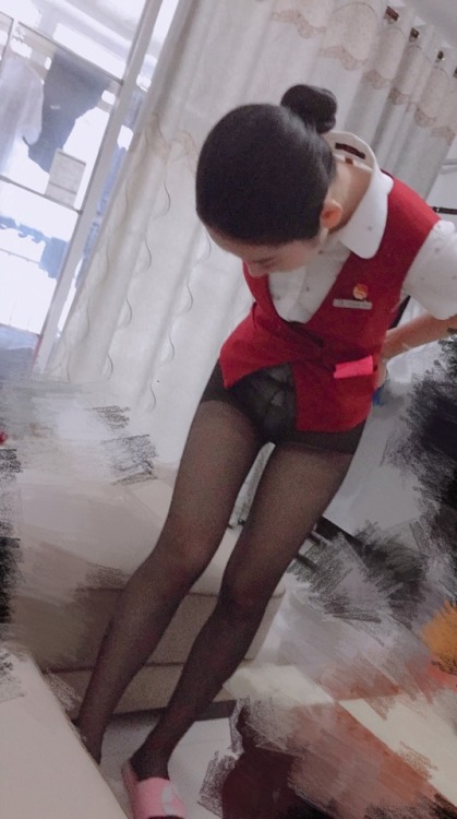 hyuna11111: 这是你们喜欢的制服丝袜吗？ 喜欢的话留评论吧给点动力！