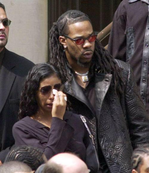 y2kaestheticinstitute: Busta Rhymes & Ananda Lewis at Aaliyah’s funeral (Aug. 31, 2001)