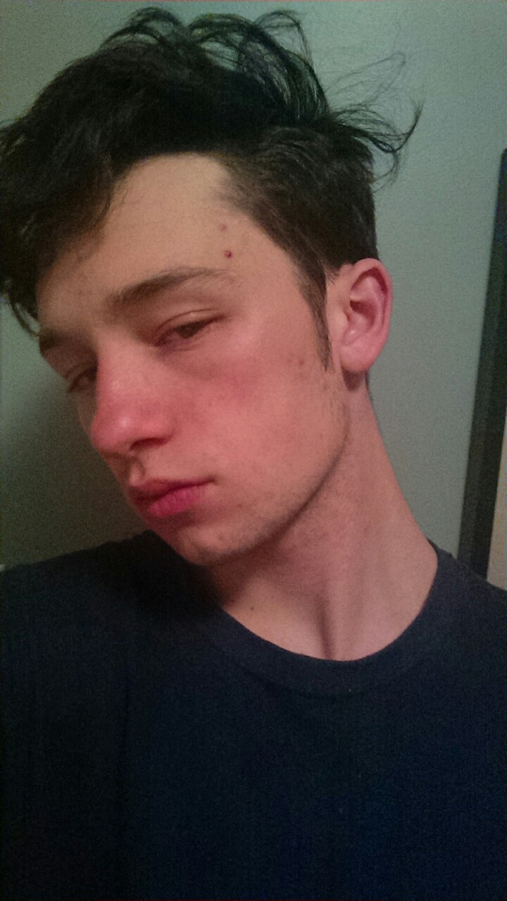 nicebf:  this feels kinda idk but hello    they/them or he/him