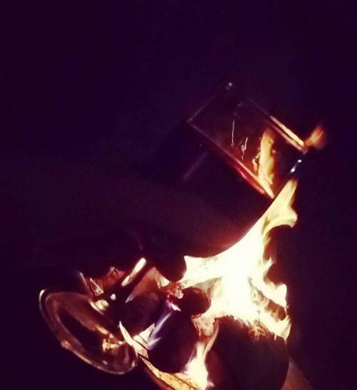 Me, my fire and I… with a glass of red wine!! Perfect!!! #firepit #cozytime #redwine #perfect