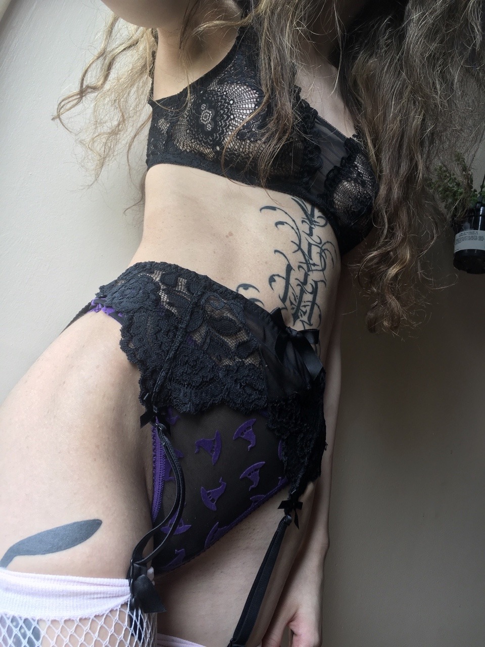 crystalgatherer:  these undies are the best 🖤