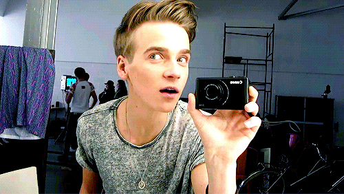 Joe Sugg Nudes