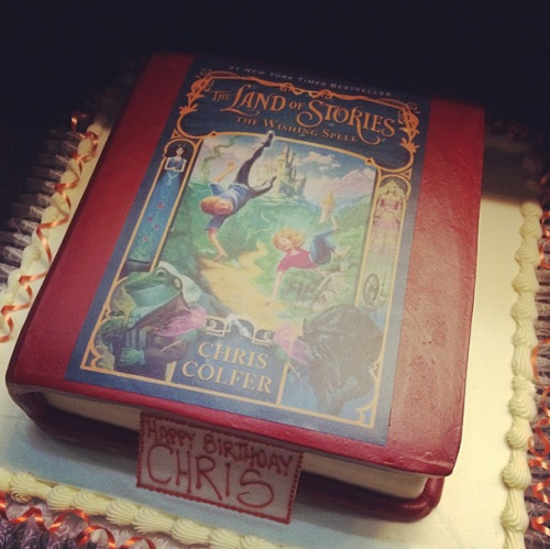 chriscolfernews-archive: noway1010 So much fun last night. Happy birthday to @hrhchriscolfer #cakeca