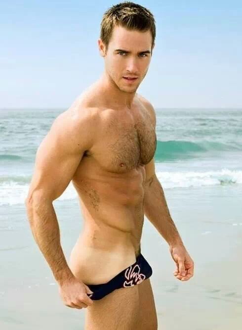 retoni:  retoni: VISIT & FOLLOW!http://www.retoni.tumblr.com