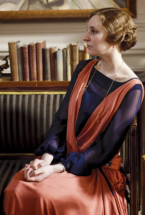 Laura Carmichael looking stunning