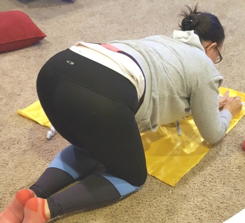 slgs5aggie:I love when my hot #mormonmilf of a wife does crafting on the floor. What a view. How do 