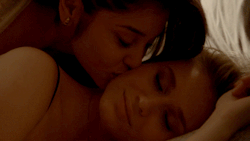 the-inspired-lesbian:  Lesbians &amp; Love ♡