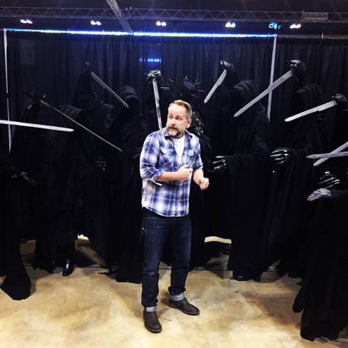 wwcomiccon:Billy Boyd vs the #Nazgul at #WizardWorld #ComicCon #StLouis!! #WWSTLCC #ringwraith #pipp