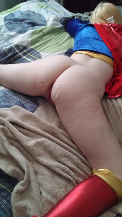 dirty-gamer-girls:  Dirty Gamer Girls