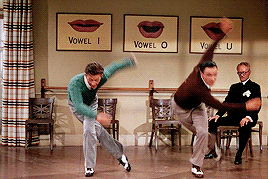 genekellys:Moses supposes his toeses are roses but Moses supposes erroneously. Moses, he knowses his