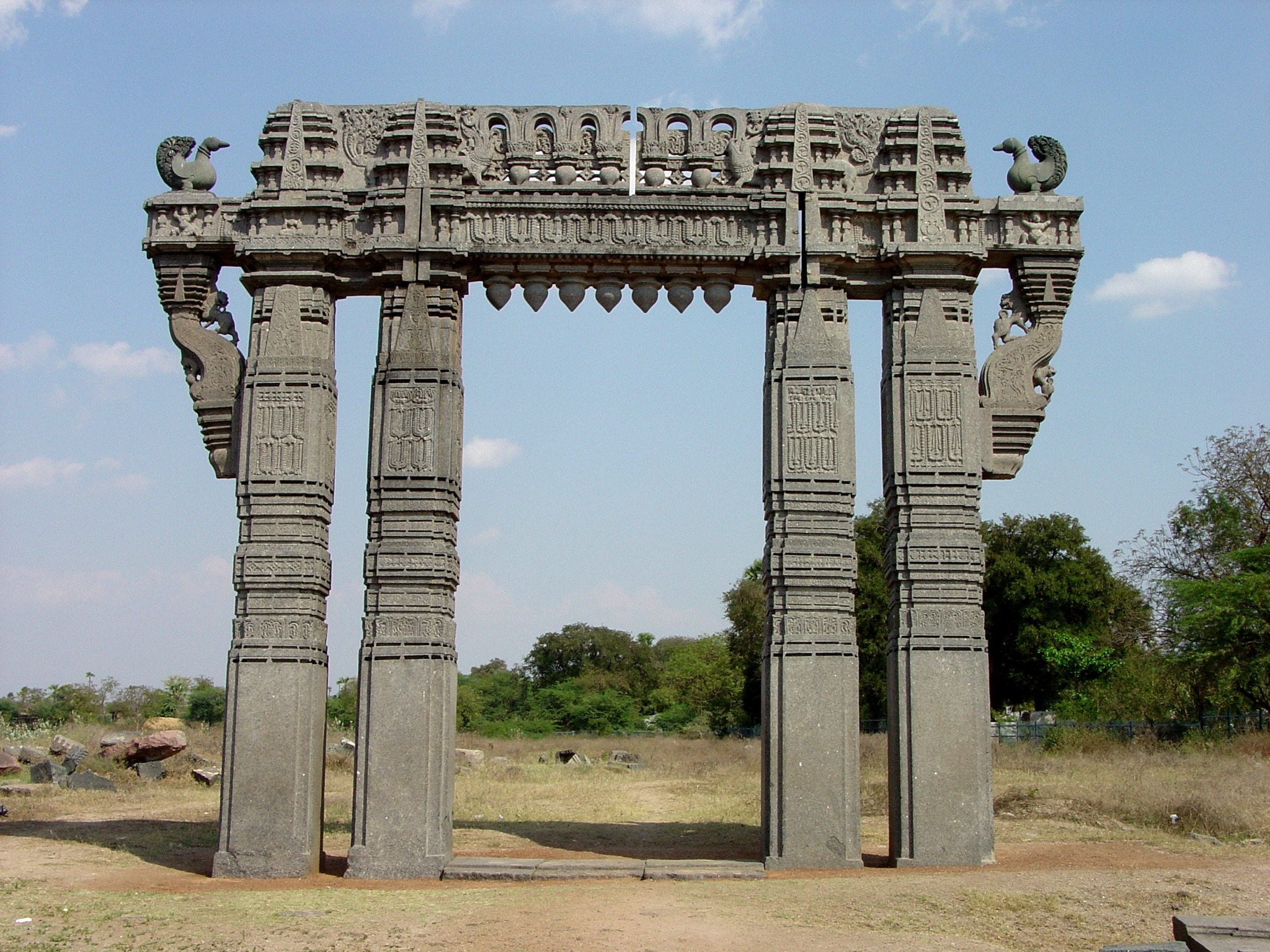 bharatpics:These are some pictures of “Toranas”(Majestic Temple Gateways) which