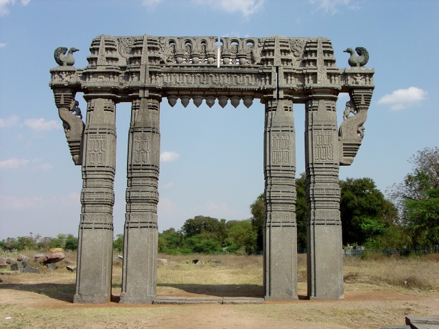 bharatpics:These are some pictures of “Toranas”(Majestic Temple Gateways) which