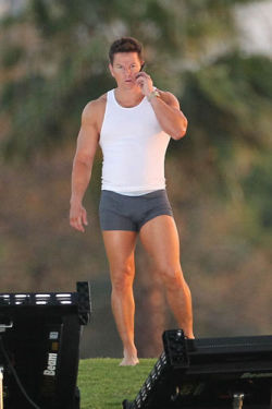texasfratboy:Mark Wahlberg and his bulge - need i say more???