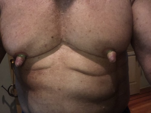mjrmannipps96816: mrrktek54: Many have asked for me to post  my own huge nips so here you are. I pum