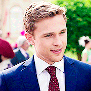 Voir un profil - Ross Windsor Tumblr_nzj76yfBNA1txaqq4o5_250