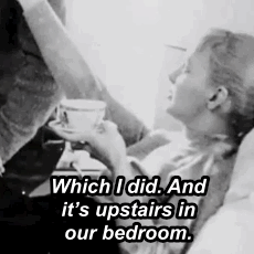 bonjour-paige:Joanne Woodward and Paul Newman share the story of their bed [x]