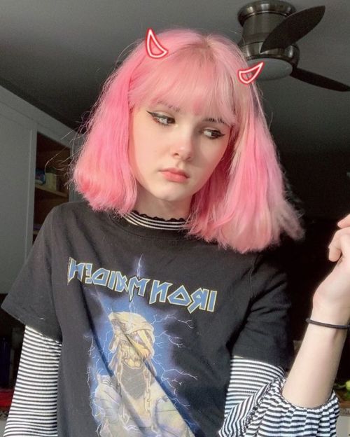 missing-and-unidentified:This is Bianca Devins aka escty and beegtfo on Instagram. Early in the morn