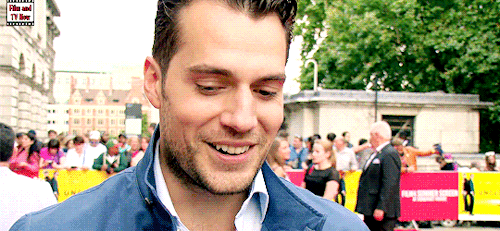henrycavilledits: ◘ Henry with his lovely smile and hot haircut