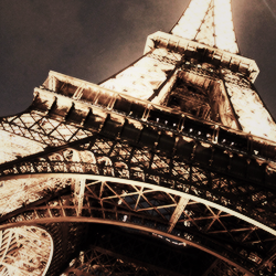 littlephotosets:  eiffel tower