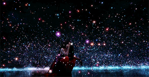 vivienvalentino:This maybe the night that my dreams might let me know. All the stars are closer. Ken