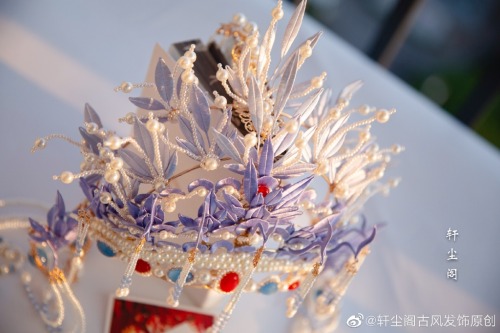 headpiece made of 缠花工艺chanhua craftsmanship for chinese hanfu by 轩尘阁