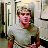   @NiallOfficial: Guess what Im doin today?@NiallOfficial: absolutely nothing  