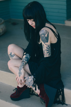 hannahrayninja:   Hannah Pixie for TUK footwear