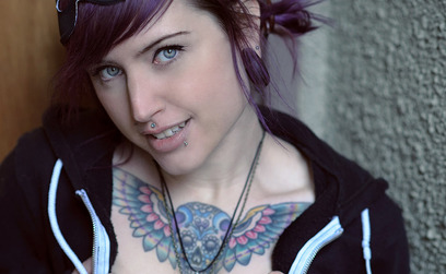 deadbysharkattack:  i love this girlGlitch i fucking love youuuuu!!!!!