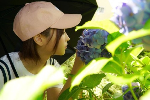RT @Kana_Momonogi: もう夏かな？ t.co/eielhZlVDY