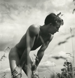 climbing-down-bokor:Ralph McWilliams, 1952,