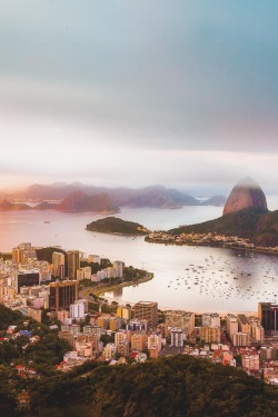 visualechoess:  Pao de Acucar - by: Wellington