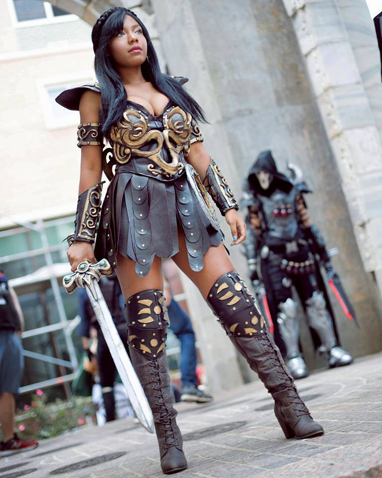 vapokemontrainer: superheroesincolor:   Xena Cosplay by Sami Bess  Cosplayer   instagram / 