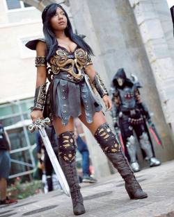 Vapokemontrainer: Superheroesincolor:   Xena Cosplay By Sami Bess  Cosplayer   Instagram / 