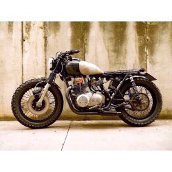 brothermoto:  Found on tumblr.. To purty