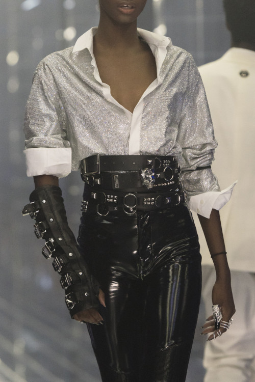 Philipp Plein Ready-to-Wear Spring 2019An outfit for Ciri (as seen in Wild Hunt)