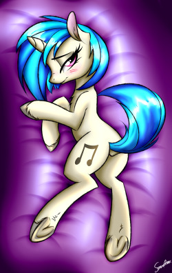 officialstrachattack:  Vinyl Scratch~ What