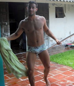 greenspeedos:  yard work 