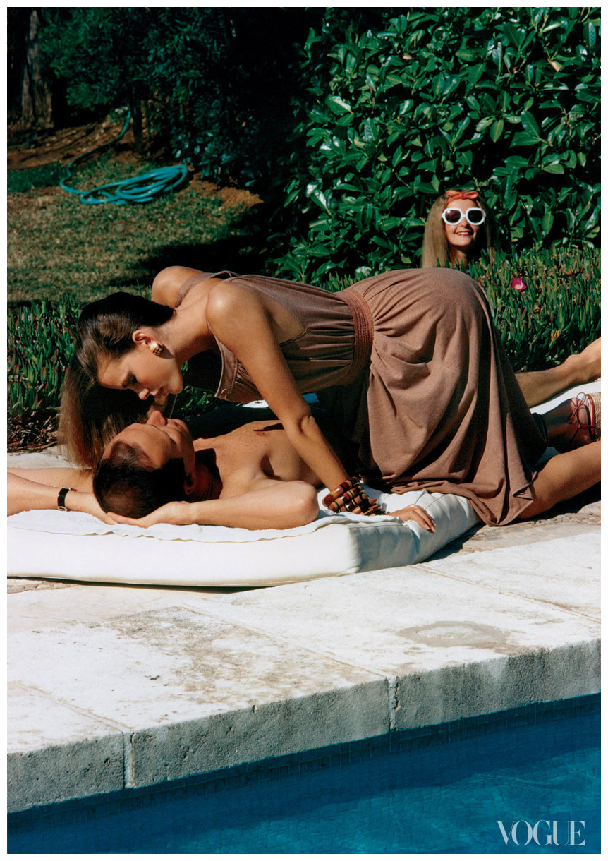 pascalrascal:  lelaid:  Elsa Martinelli &amp; Lisa Taylor by Helmut Newton for