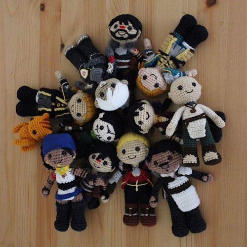 Jump in! I’ve bundled together all of my available Dragon Age dolls into one convenient discou