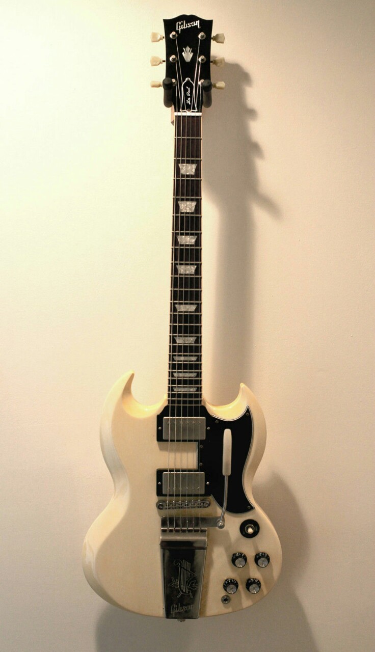 ...........GUITAR:LUST............